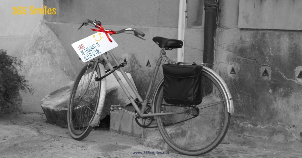 Hang a note on a bike